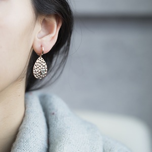 Pendiente martillado mínimo redondo encanto pendiente turco al por mayor 925 joyería de plata esterlina - Product Image 2