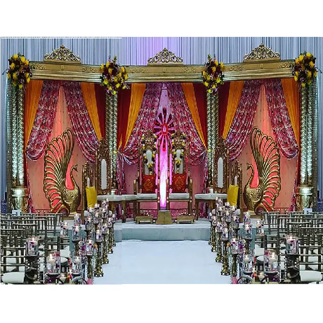 Wunderschöne Indische Hochzeit Open Mandap Bühne Grand Goldene Öffnen Hochzeit Mandap Indische Hochzeit Open Style Hindu Mandap