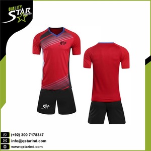 100% poliéster de fútbol de sublimación de uniforme tendencia superior de fútbol diseños Jersey equipo uniforme personalizado nombre del equipo de fútbol desgaste conjuntos - Product Image 3