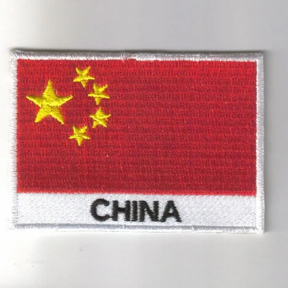 Remendo de bandeira bordado personalizado, emblema emblema de ferro para costura em pontas