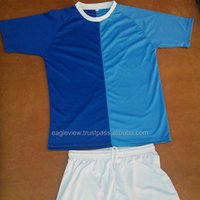 Conjunto de Camiseta de Fútbol Personalizable Inspirada en el Equipo de Francia, Patrón de Bandera, Unisex, 100% Poliéster, Impresión Digital, Incluye Pantalones Cortos y Calcetines