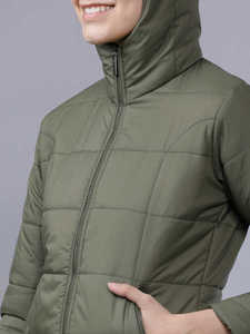 Trendy Waterproof Eco-Friendly Lightweight Breathable Quick Dry Solid Women's Puffer <b>Jacket</b> Zipper <b>Pullover</b> Regular Fit Custom - Product Image 3