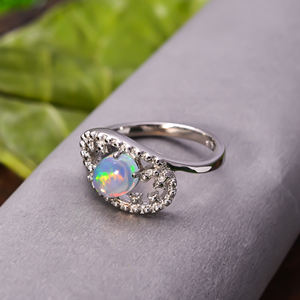 แหวน4.1กรัมเงินสเตอร์ลิง92.5โอปอลเอธิโอเปียอัญมณีหลากสีดีไซน์เรียบง่ายล่าสุดทำด้วยมือ - Product Image 2