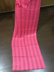 Écharpe en viscose pour femme Lisse Style européen Fil teint Longueur moyenne Hiver Port quotidien - Product Image 4