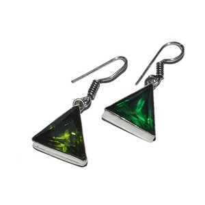 ผู้จำหน่ายต่างหูเพอริดอท: ต่างหูเพอริดอทสำหรับขาย - Product Image 1