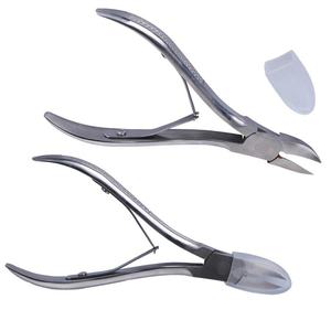 Pince à ongles professionnelle robuste à ressort unique avec poignée texturée et marquage personnalisé - Product Image 2