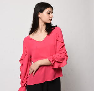Tunique italienne à col en V de la meilleure qualité en georgette avec des manches rouges, fermeture élastique. Pour la journée - Product Image 4