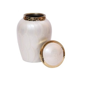 Gazon décoratif en écailles pour adultes, 8 pièces, tenue élégante - Product Image 1