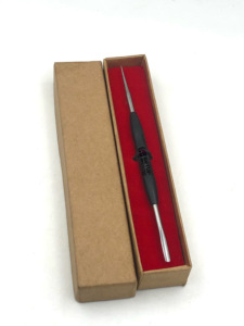 Poussoir à ongles professionnel de haute qualité avec poignée en plastique noir en acier inoxydable avec vos propres Instruments de beauté Logo personnalisé - Product Image 6