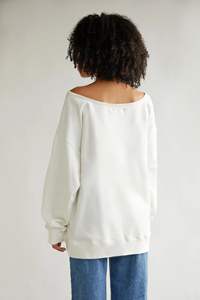 เสื้อแขนยาวผ้าฟลีซแบบสวมหัวสำหรับผู้หญิงเสื้อสเวตเตอร์ผ้าฝ้ายสีทึบโลโก้ออกแบบได้ตามต้องการ - Product Image 3