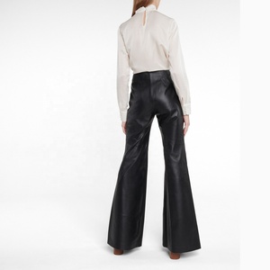 Mujer Darkness high-rise acampanado pantalones de cuero - Product Image 2