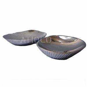 Modern Classic Ins Design Eco-Friendly Aluminium Round Celadon Dish <b>Tray</b> Hammered <b>Mirror</b> Polish with Fruit Pattern for Parties - Product Image 4