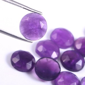 พลอยกลมเหลี่ยมเพชรพลอยธรรมชาติอเมทิสต์โรสคัท,พลอยกลมปรับเทียบขนาด8X8มม. สำหรับทำเครื่องประดับ - Product Image 2