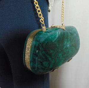 Pochette en résine verte ovale pour femmes, sac à main rond en acrylique, de forme ronde, nouvelle collection - Product Image 3