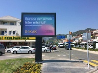 PARYA Megalight 01 - Affichage numérique extérieur couleur pleine, boîte à lumière défilante en aluminium 10 mm, application mur vidéo publicitaire