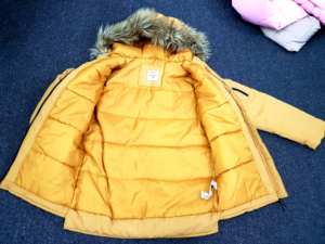 เสื้อผ้าแบรนด์ Overrun Garments สำหรับเด็กผู้ชาย เสื้อฮู้ดแขนยาวแบบมีซิป สไตล์โมเดิร์น เสื้อกันหนาวแบบมีซับใน - Product Image 3