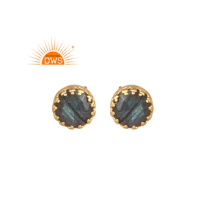 Pendiente de tuerca de Gema labradorita de corte redondo Natural, fabricante de pendientes de plata de ley 925 chapados en oro, proveedor de pendientes de poste - Product Image 1