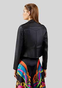 Veste de moto pour femme en cuir d'agneau véritable noir de haute qualité avec fermeture éclair, imprimée, imperméable et respirante - Product Image 4
