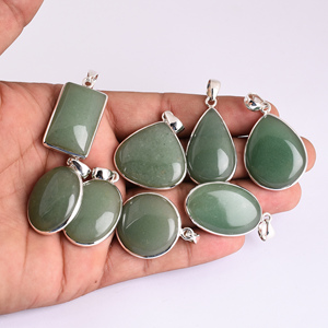 BeautifulGreen Aventurine Pendentif Design Fait Main 100% Pierre Précieuse Naturelle Exclusive Unique Design Pendentif Véritable Pierre Précieuse Naturelle - Product Image 4