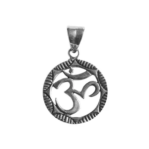 จี้และเสน่ห์อันประณีตของผู้จำหน่ายชาวอินเดียฝังหนามเตยด้วยหินขัดเงาคุณภาพสูง - Product Image 1