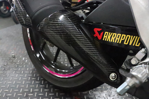 Protection de silencieux en fibre de carbone MOS pour moto Suzuki GSX-R150 (GSX-R125) / GSX-S150 (GSX-S125) - Product Image 4