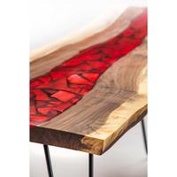 Table basse de salon de luxe moderne en bois d'acacia massif à bord naturel et résine époxy