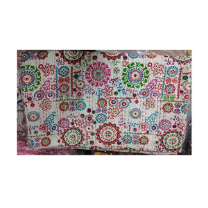 Más Popular hecho a mano impresión Floral cama Kantha cubierta de cama/Kantha colcha - Product Image 1