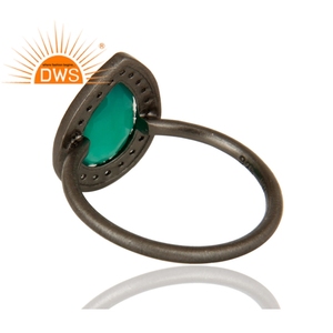 ผู้ผลิตโรเดียมสีดำบนเครื่องประดับเงินสเตอร์ลิงลูกแพร์ตัดสีเขียวนิลและสีขาวพลอยบุษราคัมแหวนแต่งงาน - Product Image 3