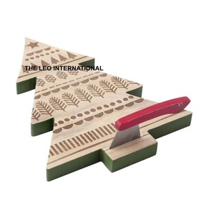 Matériau en bois Forme d'arbre de Noël Plateau de Noël Style fantaisie Servant à la main Snacks Bonbons Plateau de Noël - Product Image 1