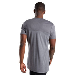 เสื้อยืดคอกลมทรงสลิมฟิตสำหรับผู้ชายทรงสูงสีฟ้าเปื้อนฝุ่น - Product Image 4