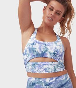 Sujetador de espalda cruzada con estampado por sublimación para mujer, de cintura alta legging, conjunto de yoga con impresión personalizada y diseño a precio de fábrica - Product Image 4
