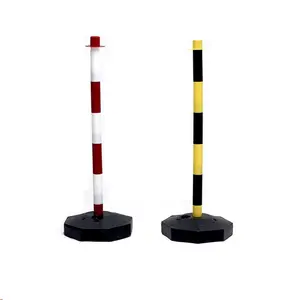 Barriera di Avvertimento Riflettente in Plastica con Base Riempibile con Acqua o Sabbia - Product Image 1