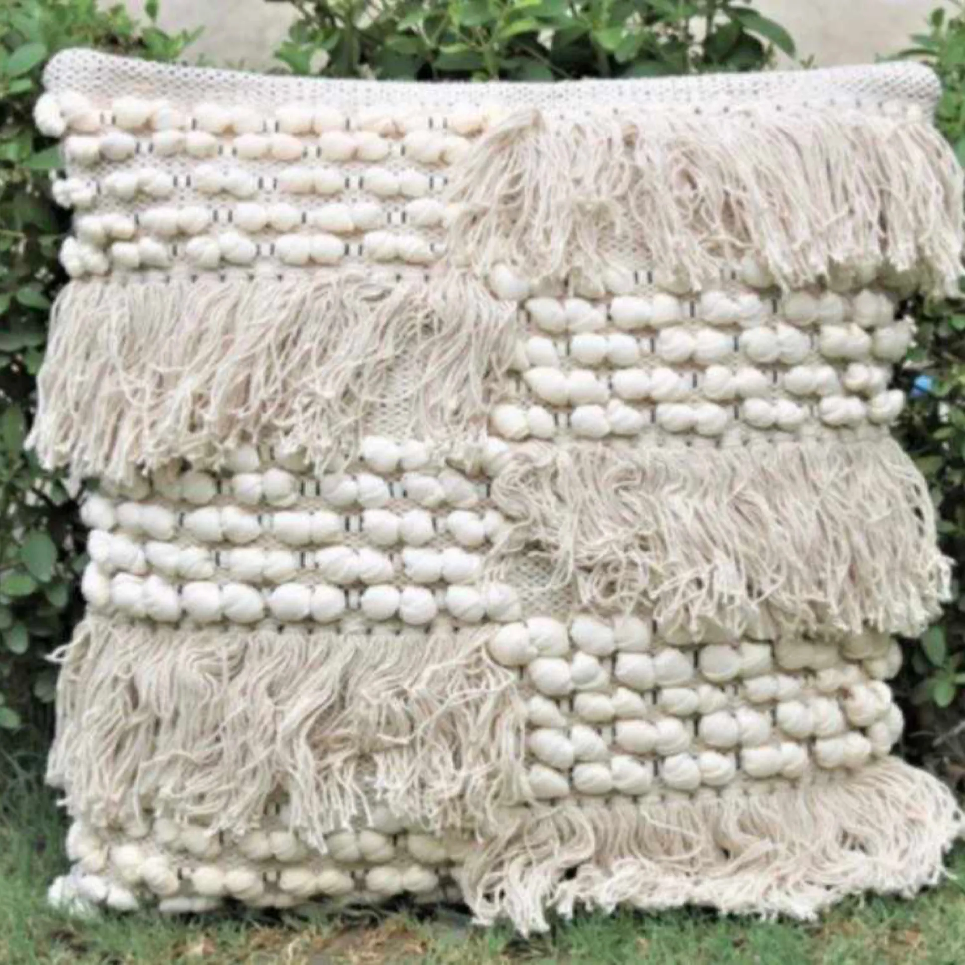 Sarung Bantal Tenun Tangan Tekstur Bordir India Oleh Produsen India dengan Harga Grosir Sarung Bantal Dibuat Sesuai Pesanan