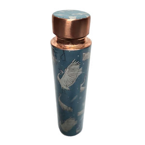 Botella de agua de cobre azul Meena con recipiente plástico a prueba de fugas con estampado de cisne - Product Image 1