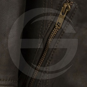 Blouson personnalisé en cuir véritable à la mode, veste en cuir vert en peau d'agneau pour femmes - Product Image 4