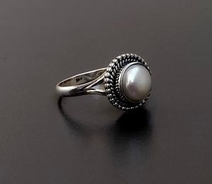 <b>Silver</b> 925 Freshwater Pearl Gemstone Bezel <b>Set</b> Handmade Women's <b>Rings</b> for Anniversary Gift - Product Image 4