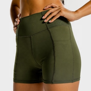 Short de sport pour femme grande taille, respirant, à séchage rapide, éco-responsable, avec poche et taille élastique, idéal pour le yoga - Product Image 2