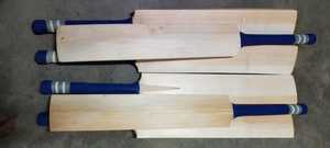 Cp Sports Pakistan Cricket Bat Calidad superior Inglés Sauce Madera Alto rendimiento Cricket Bat Forma personalizada también Oferta - Product Image 4