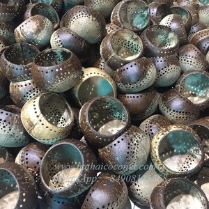 Coconut <b>Tealight</b> <b>Holder</b> Supplier 100% Handmade Coconut Tea Light <b>Holder</b>, Vietnam Home Decoration Silver Customized Logo Natural - Product Image 3