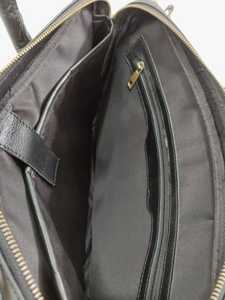 Unisex Stylish Business Luxury Style Genuine Leather <b>Laptop</b> Messenger <b>Bag</b> High Quality Durable PC Material for Office Use - Product Image 3