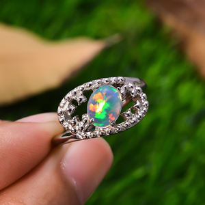 แหวน4.1กรัมเงินสเตอร์ลิง92.5โอปอลเอธิโอเปียอัญมณีหลากสีดีไซน์เรียบง่ายล่าสุดทำด้วยมือ - Product Image 3