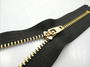 Haute qualité à extrémité ouverte en métal fermeture éclair longue chaîne en gros pour chaussures vêtements sacs oreillers Textiles de maison jeans-laiton disponible - Product Image 2