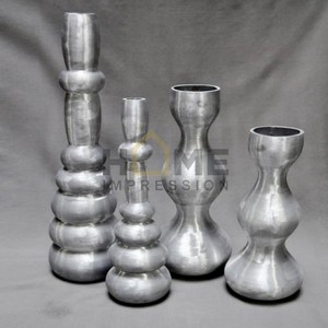 Florero de boda con cuentas de cristal para decoración de mesa Florero de lujo de diseño antiguo Artículo decorativo para el hogar brillante plateado - Product Image 3