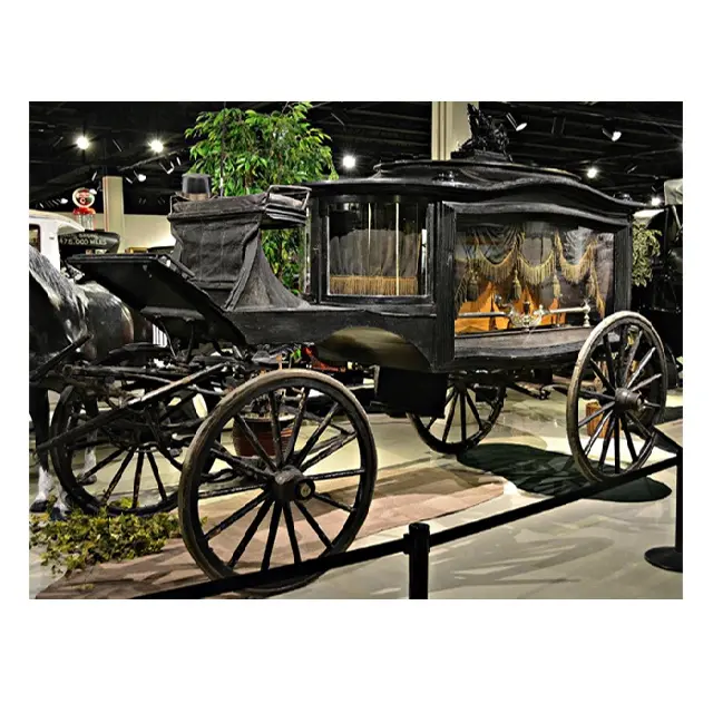 Paard Getrokken Zwarte Kist Vervoer/Lijkwagen Moderne Zwarte Funeral Paard Vervoer George Antieke Glazen Coach Funeral Carriage