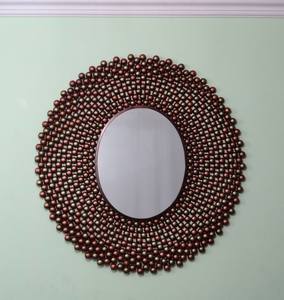 Miroir mural en métal de luxe moderne et élégant, très vendu, avec finition en poudre, pour les fêtes et la décoration de mariage - Product Image 1