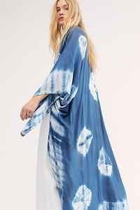 Kimono Tie Dye pour femmes Boho Chic Robe d'été simple à manches courtes et décolleté en V Style doux avec taille naturelle tissée lavable - Product Image 4