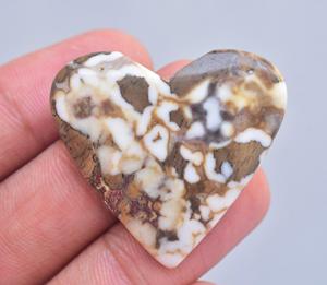 Cobra Jasper พลอยแจสเปอร์รูปหัวใจ,พลอยโมราทรงหลวมพลอยสีม่วงรูปหัวใจ - Product Image 3