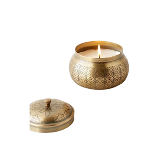 Bougeoir en métal plaqué or de qualité supérieure Design élégant avec support pour vaisselle Décoration intérieure et utilisation de récipient de cire - Product Image 6