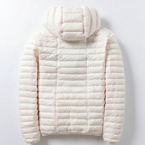Veste matelassée à capuche en nylon et polyester imperméable sur mesure avec impression de logo personnalisé, design tendance pour la saison hivernale - Product Image 2