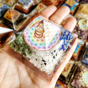 Pirámide de orgonita de 7 Chakras, árbol de la vida, pirámide de orgonita de colores del arco iris para la curación, meditación, orgonita de siete chakras - Product Image 4